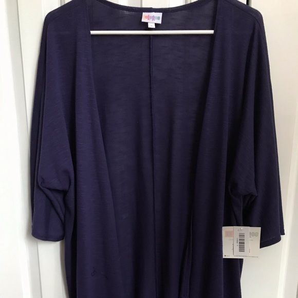 LuLaRoe Lindsay - Picture 1 of 3